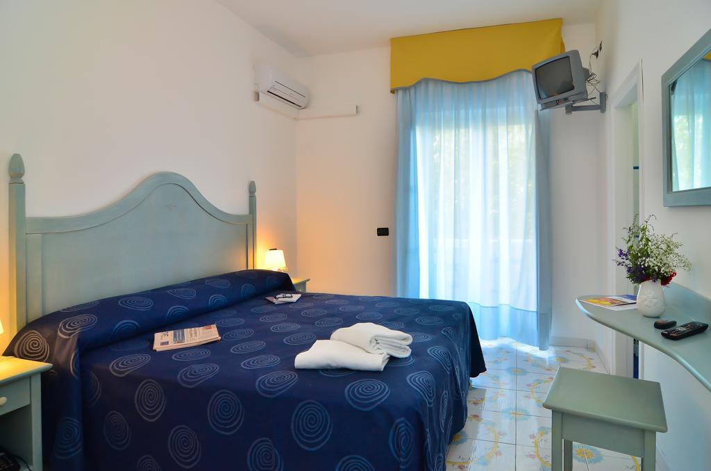 Hotel San Francesco Forio  Luaran gambar
