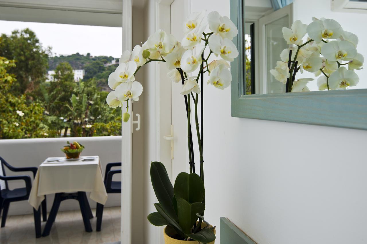 Hotel San Francesco Forio  Luaran gambar