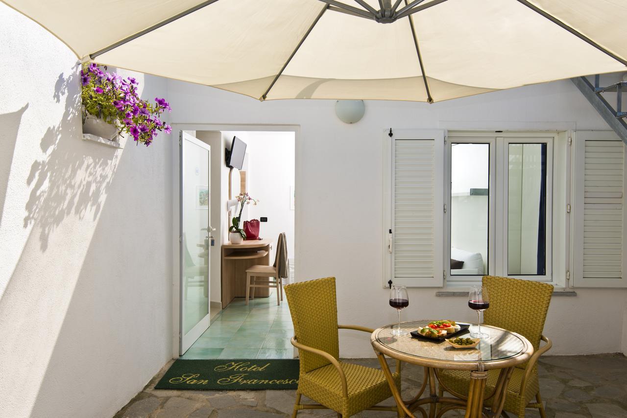 Hotel San Francesco Forio  Luaran gambar
